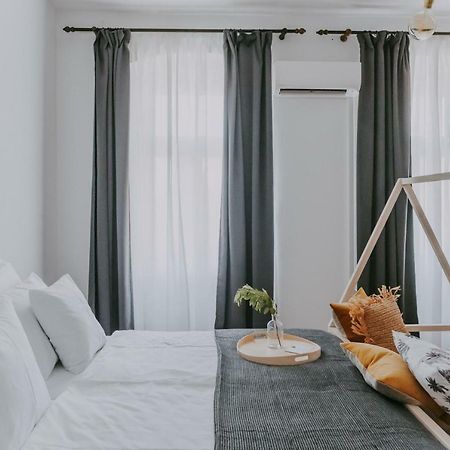 Alloro Boutique Apartment بولا المظهر الخارجي الصورة