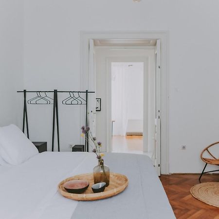 Alloro Boutique Apartment بولا المظهر الخارجي الصورة