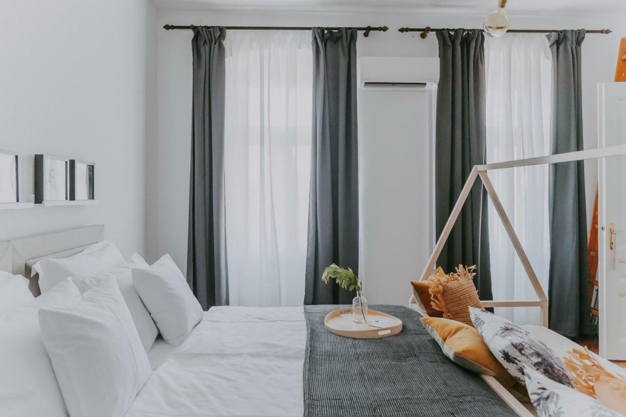 Alloro Boutique Apartment بولا المظهر الخارجي الصورة