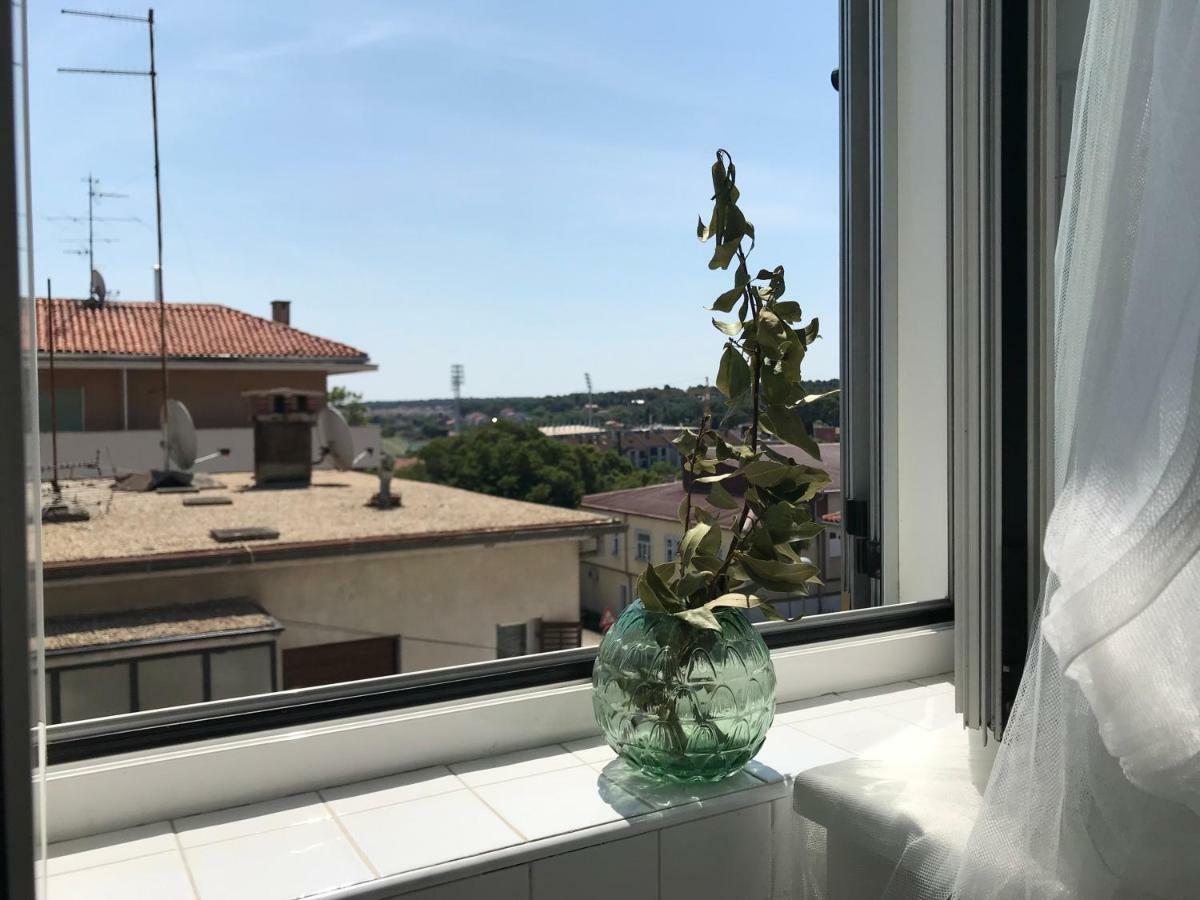 Alloro Boutique Apartment بولا المظهر الخارجي الصورة