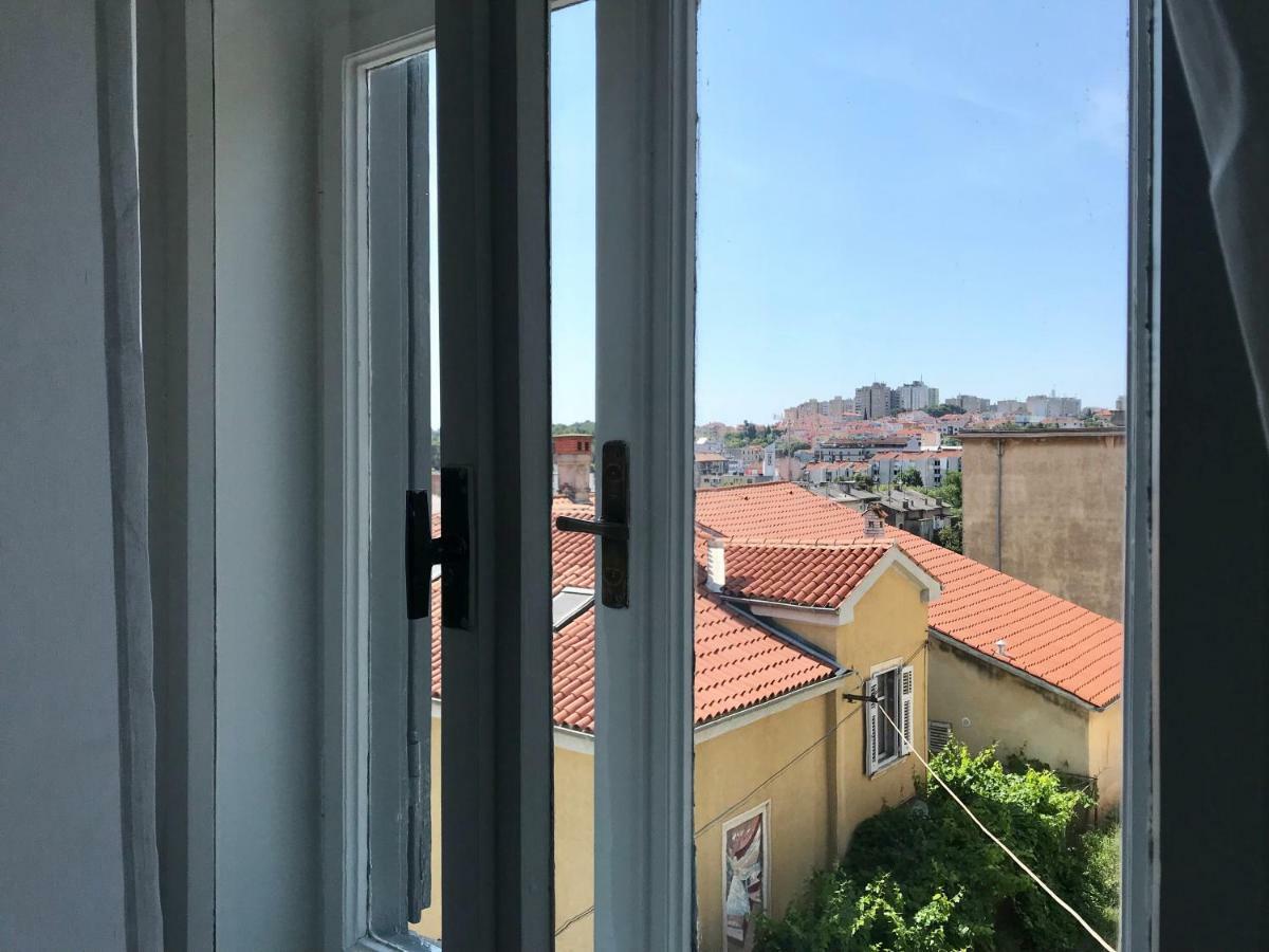 Alloro Boutique Apartment بولا المظهر الخارجي الصورة